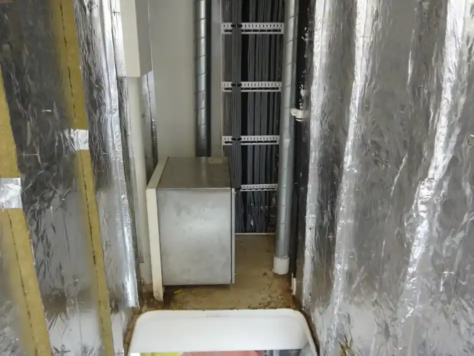 Organized cable routing through vessel service areas